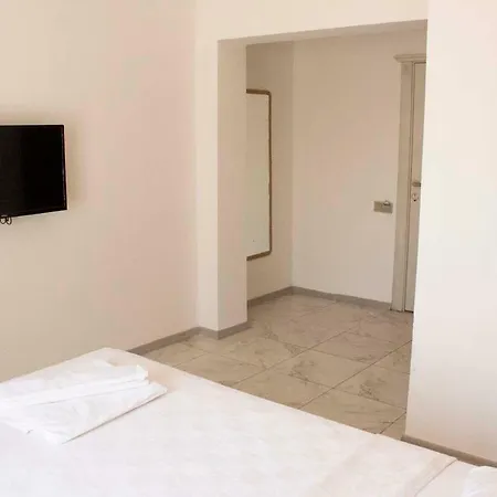 Costa Marina Ξενοδοχείο 2*